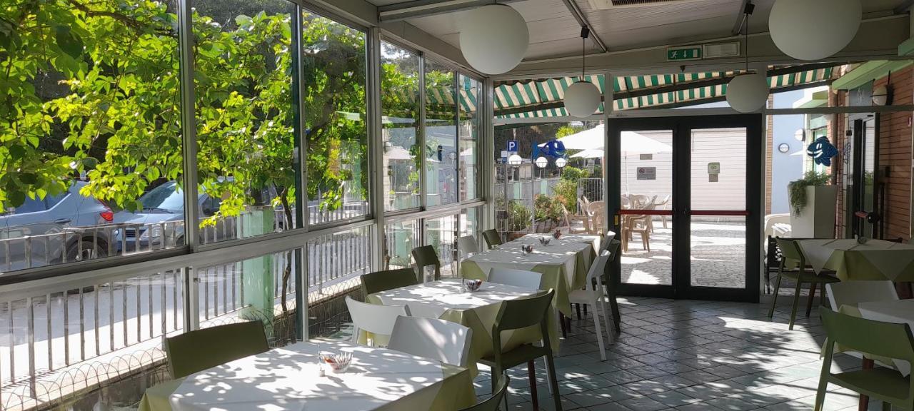 Hotel Maddalena Marina di Ravenna Eksteriør billede